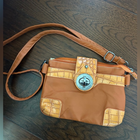 Vintage orange snake skin purse - Picture 3 of 8